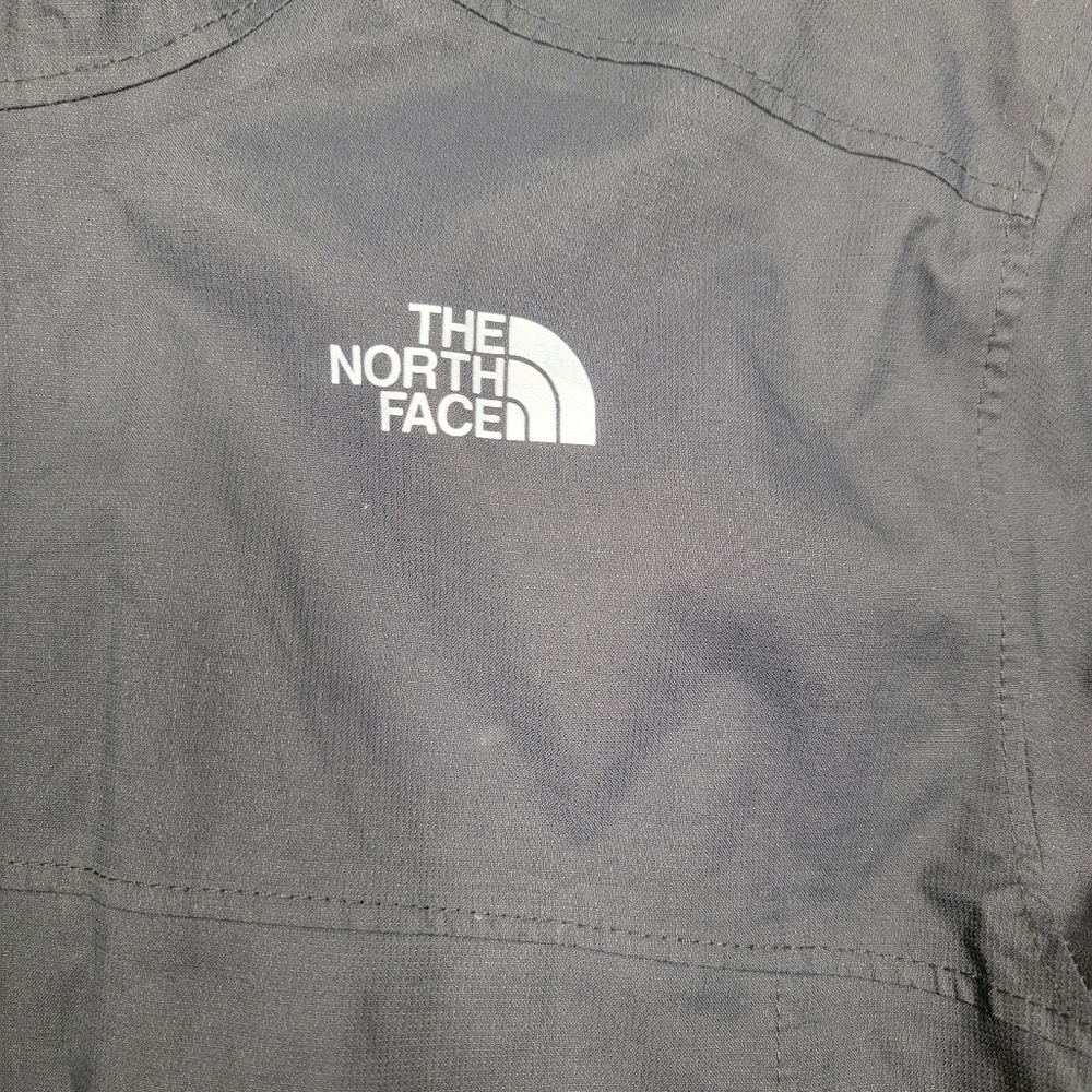 Mountain Equipment Coop Boys Jacket #2668 - Picture 7 of 15